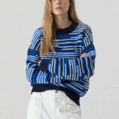 Sweaters Pullover Closed Blue -Closed Verkoopwinkel 03075bf8df469a03a1048cbf3bb5d72c
