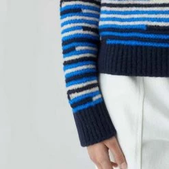 Closed Sweaters Round-neck Knitwear Blue -Closed Verkoopwinkel 0bfc62fbb87622248a6129a8de2061d9