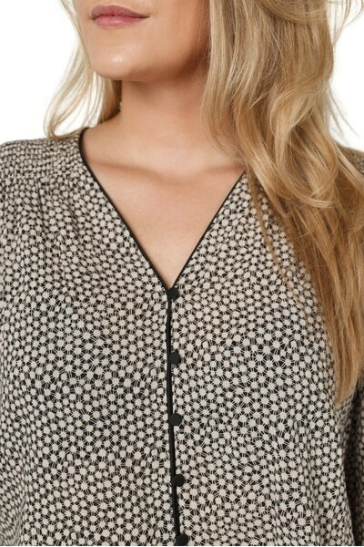 Closed Blouses Gathered Blouse C94282 247 P1 Ecru Gray 3 Closed Blouses Gathered Blouse C94282 247 P1 Ecru Gray