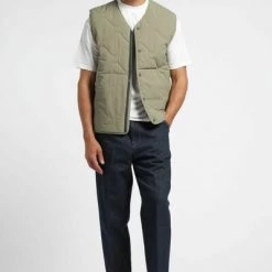 Closed Bodywarmers Quilted Vest With Thermore Vegan Padding Green