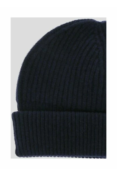 Closed Hoeden Beanies Blue 4 Closed Hoeden Beanies Blue - Afbeelding 2