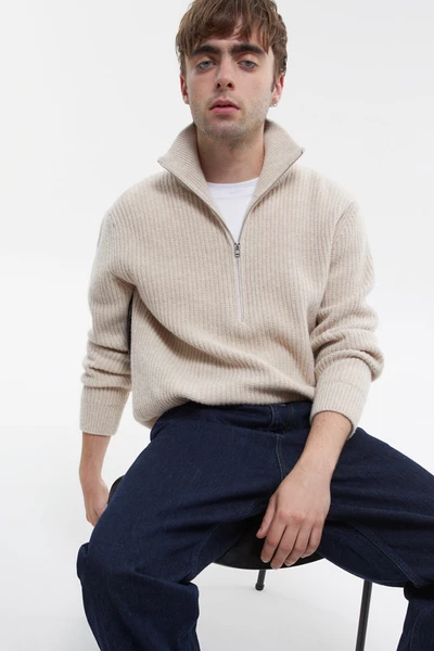 Truien & Vesten Closed Pullover Beige C86205-98U-22 264 Beige 3 Truien & Vesten Closed Pullover Beige C86205-98U-22 264 Beige