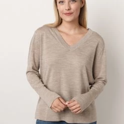 Closed Sweaters Vneck Long Sleeve C96541 92M 22 Walnut Beige