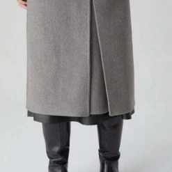 Trenchcoats & Mantels Jas Closed Gray 11 Trenchcoats & Mantels Jas Closed Gray -Closed Verkoopwinkel 8f0a1c2c28b0a85544420b056f400dc5