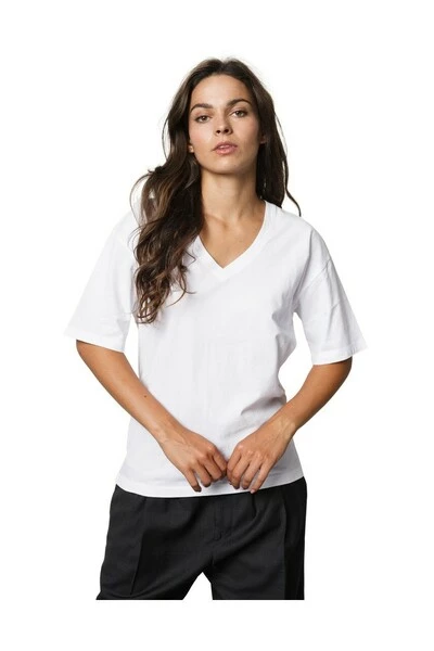 Closed T-shirts C95838-44E-EM 200 White 4 Closed T-shirts C95838-44E-EM 200 White - Afbeelding 2