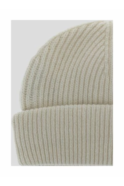 Closed Hoeden Beanies Beige 5 Closed Hoeden Beanies Beige - Afbeelding 3