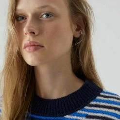 Sweaters Pullover Closed Blue -Closed Verkoopwinkel ed0694d72a4c52e7ba4740b2b9419cb9